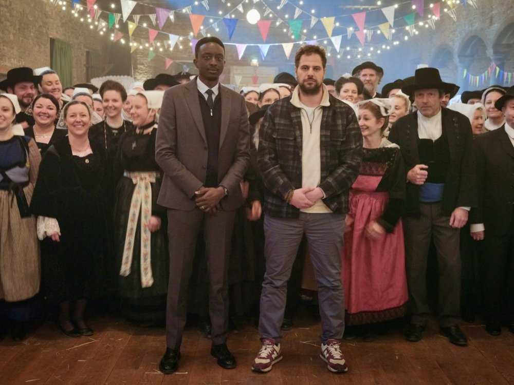 Scène Ici et là-bas dans le Laminoir des Forges